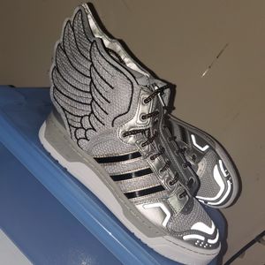 Jeremy Scott (RESERVED FOR KALLAN)